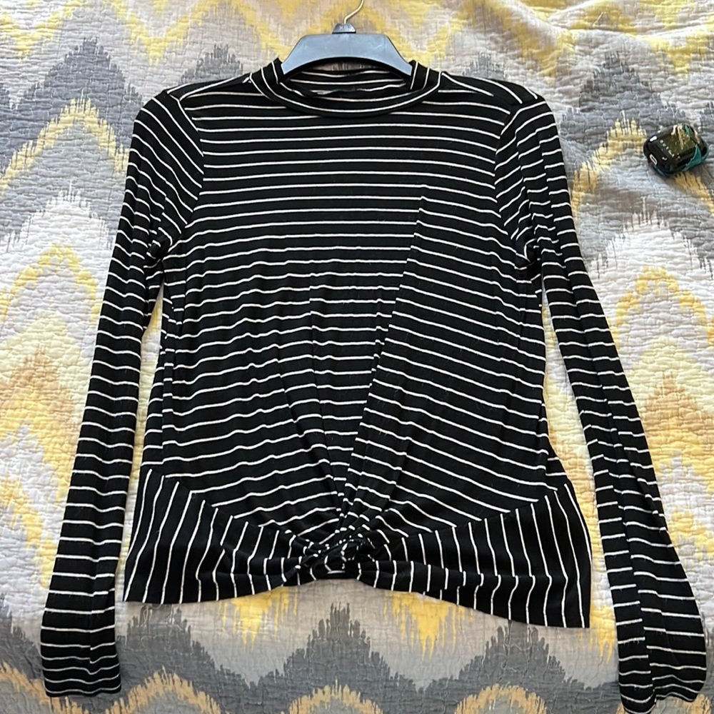 Brand: Pink Republic. Long sleeved tee. Size: XS